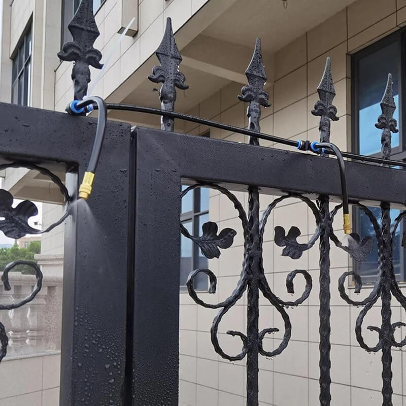 Drip   Irrigation   Kit   with   360°   Flexible   Hose